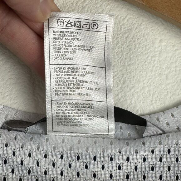 Vintage Nike Center Swoosh Basketball Mesh Jersey Men’s Size Small Reversible - Picture 5 of 7